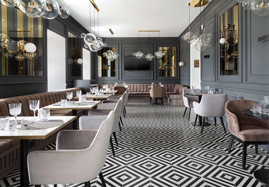 The Basilian Minsk, Curio Collection By Hilton Hotell Restaurang bild